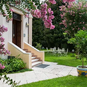2* Aparthotel Mainard